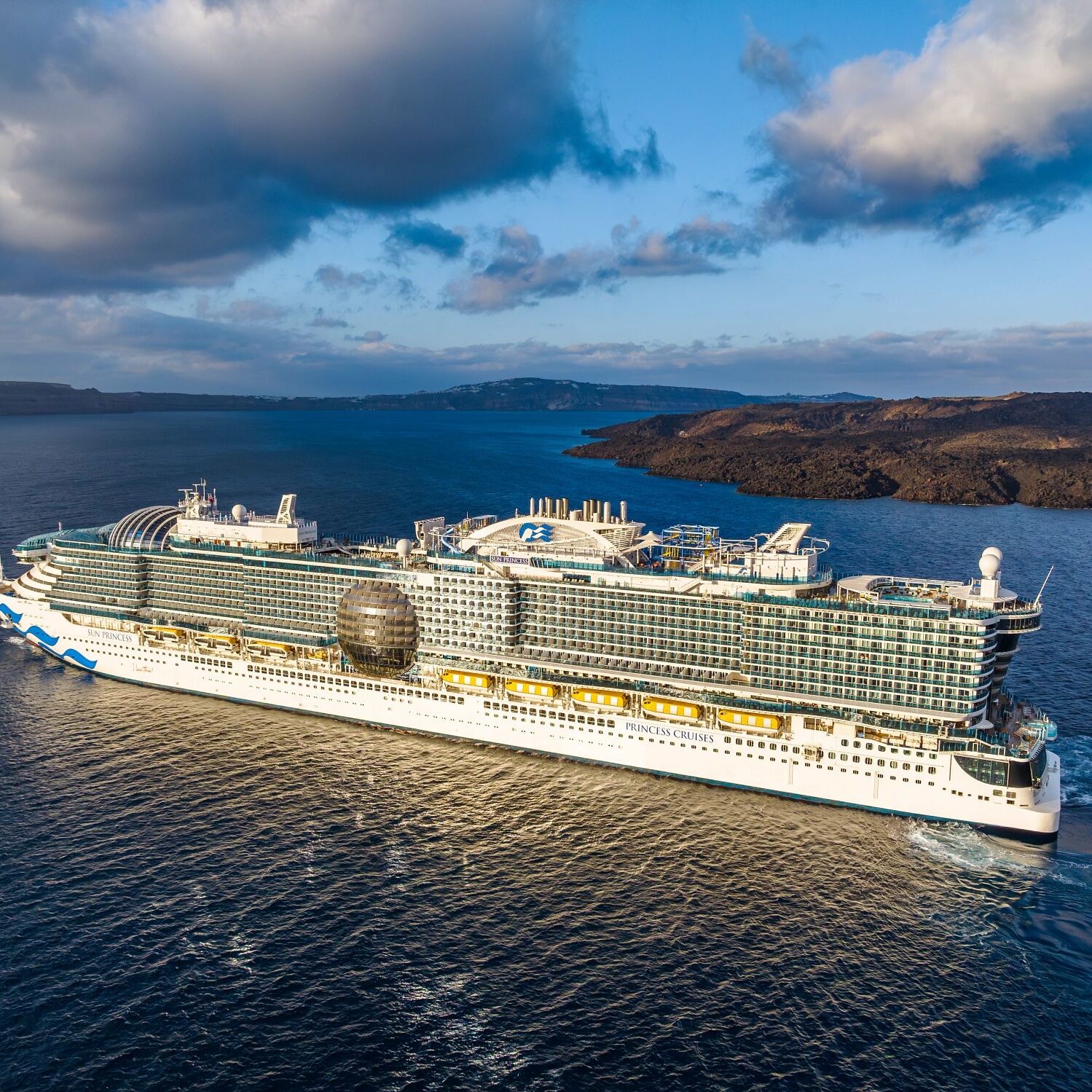 PCL_Santorini_Greece_SP_Sun_Sail_In_Skaros_Rock_Fira_Location_Drone_CTrantina_043024_032-Enhanced-NR-Edit (1)